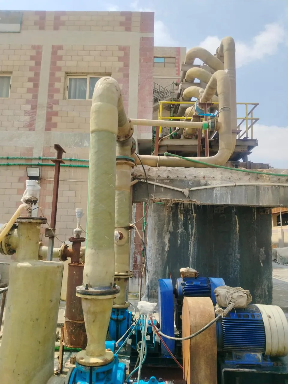 شبكة مواسير المحطة القائمة